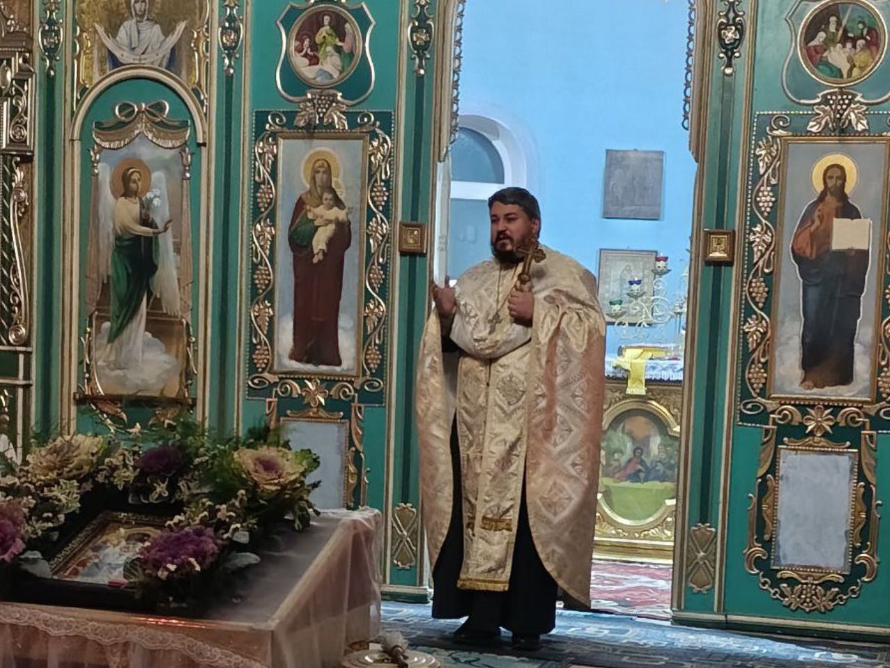 Вечірня з літією напередодні свята в честь святителя Миколая, архієпископа Мир Лікійських, чудотворця