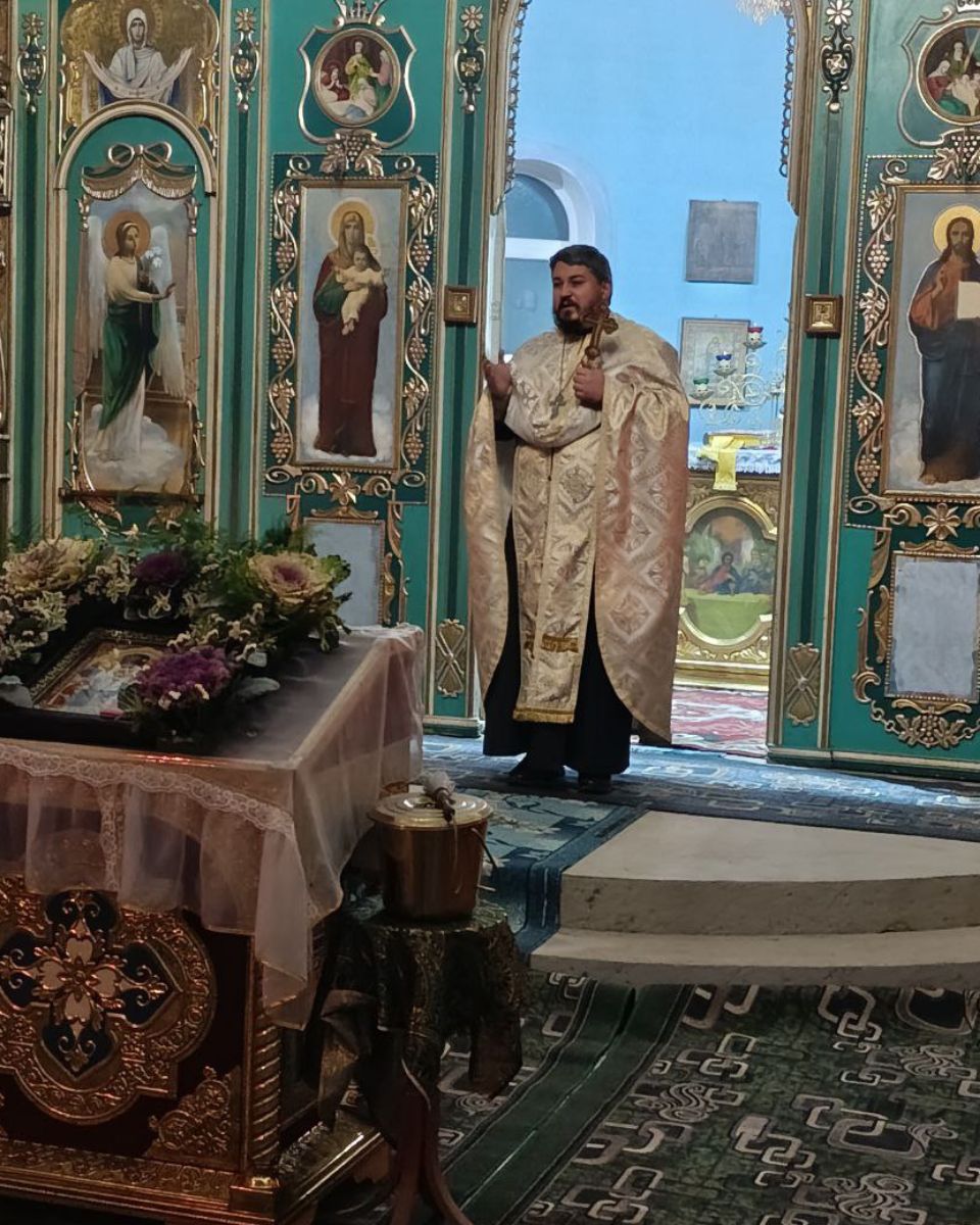 Вечірня з літією напередодні свята в честь святителя Миколая, архієпископа Мир Лікійських, чудотворця