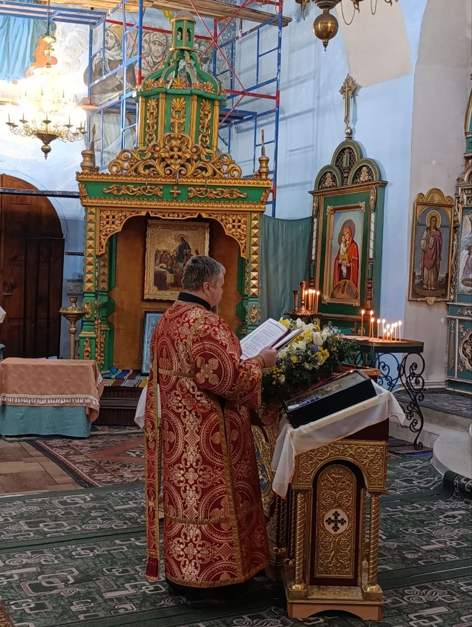 Літургія у неділю 4-ту після Пасхи, про розслабленого