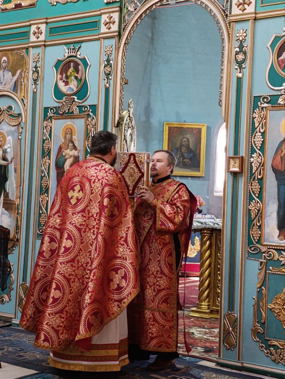 Літургія  неділю 3-тю великого посту Хрестопоклонну