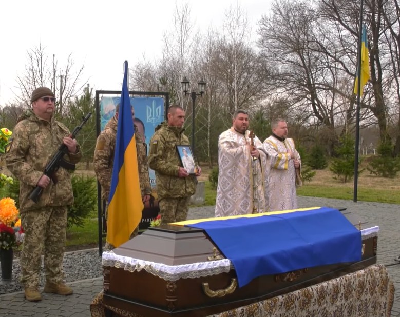 Заупокійна панахида за полеглим воїном Дубовком Михайлом Миколайовичем