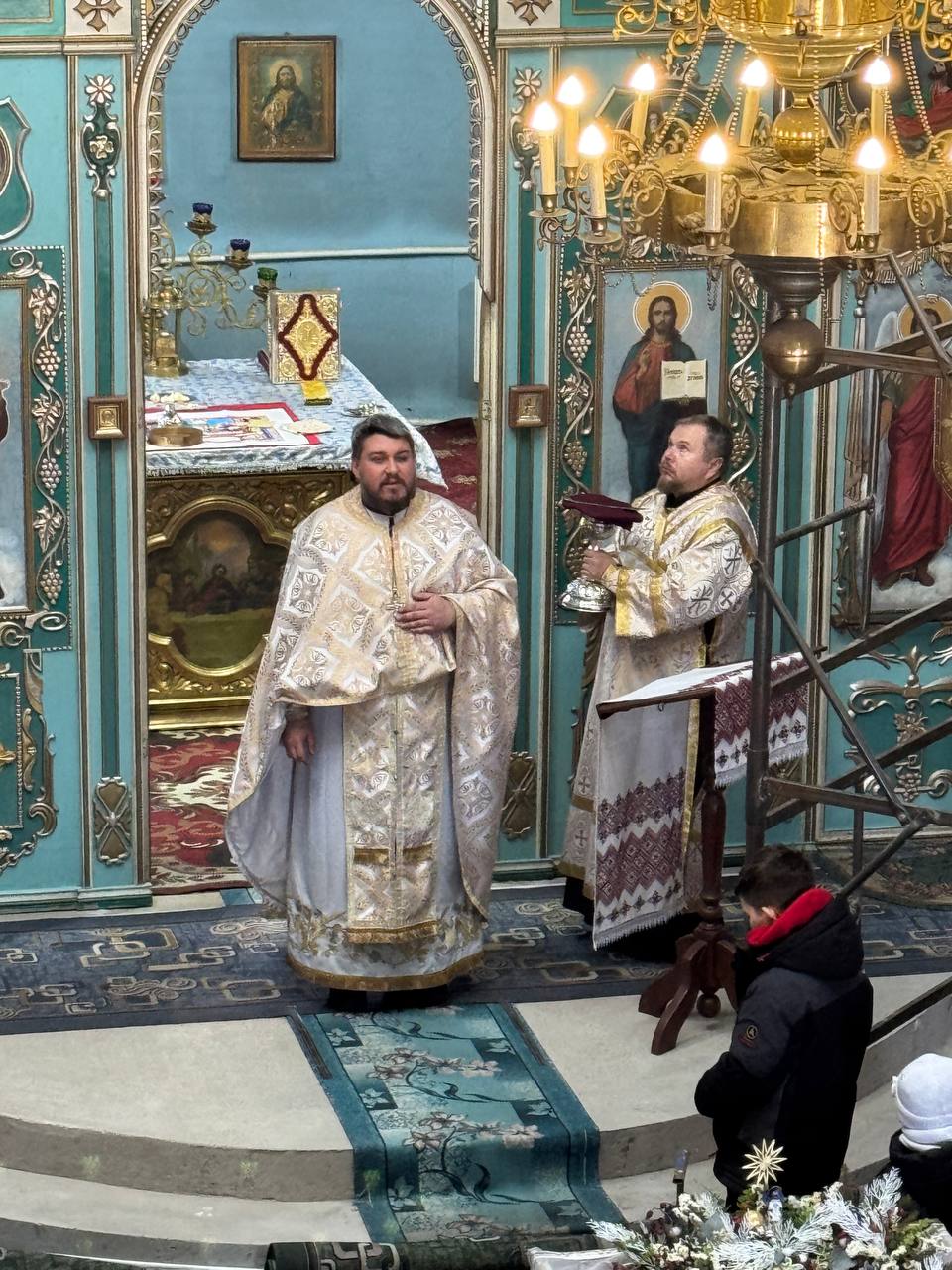 Літургія у неділю про митаря і фарисея