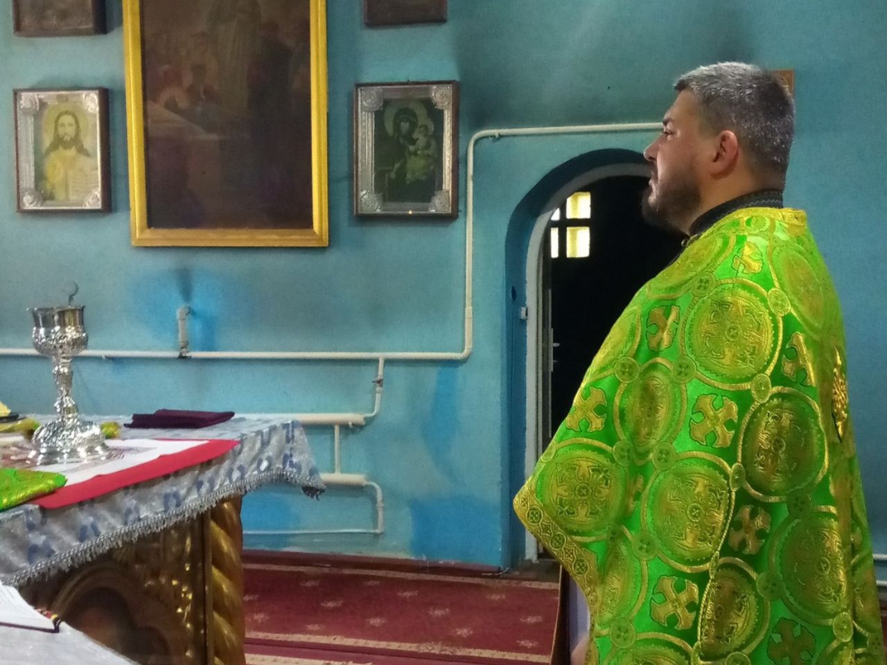 Божественна літургія в день Cвятої Тройці. П'ятдесятниці